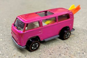 Hot Wheels Pink VW Beach Bomb, 1969